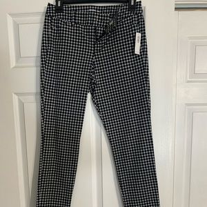 Old navy pixie pants. Size 2